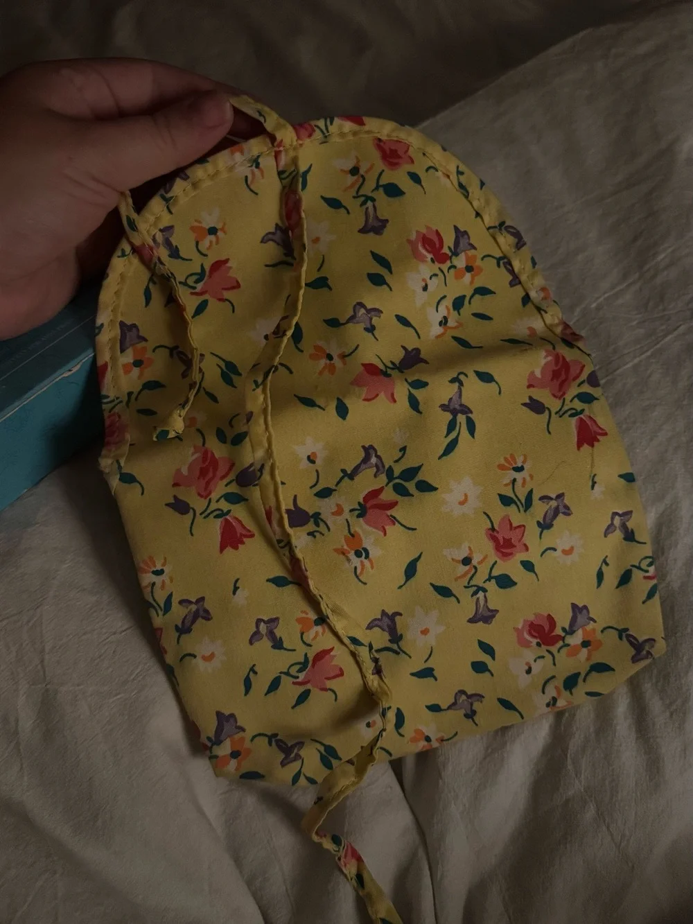 vintage avon Yellow floral makeup bag